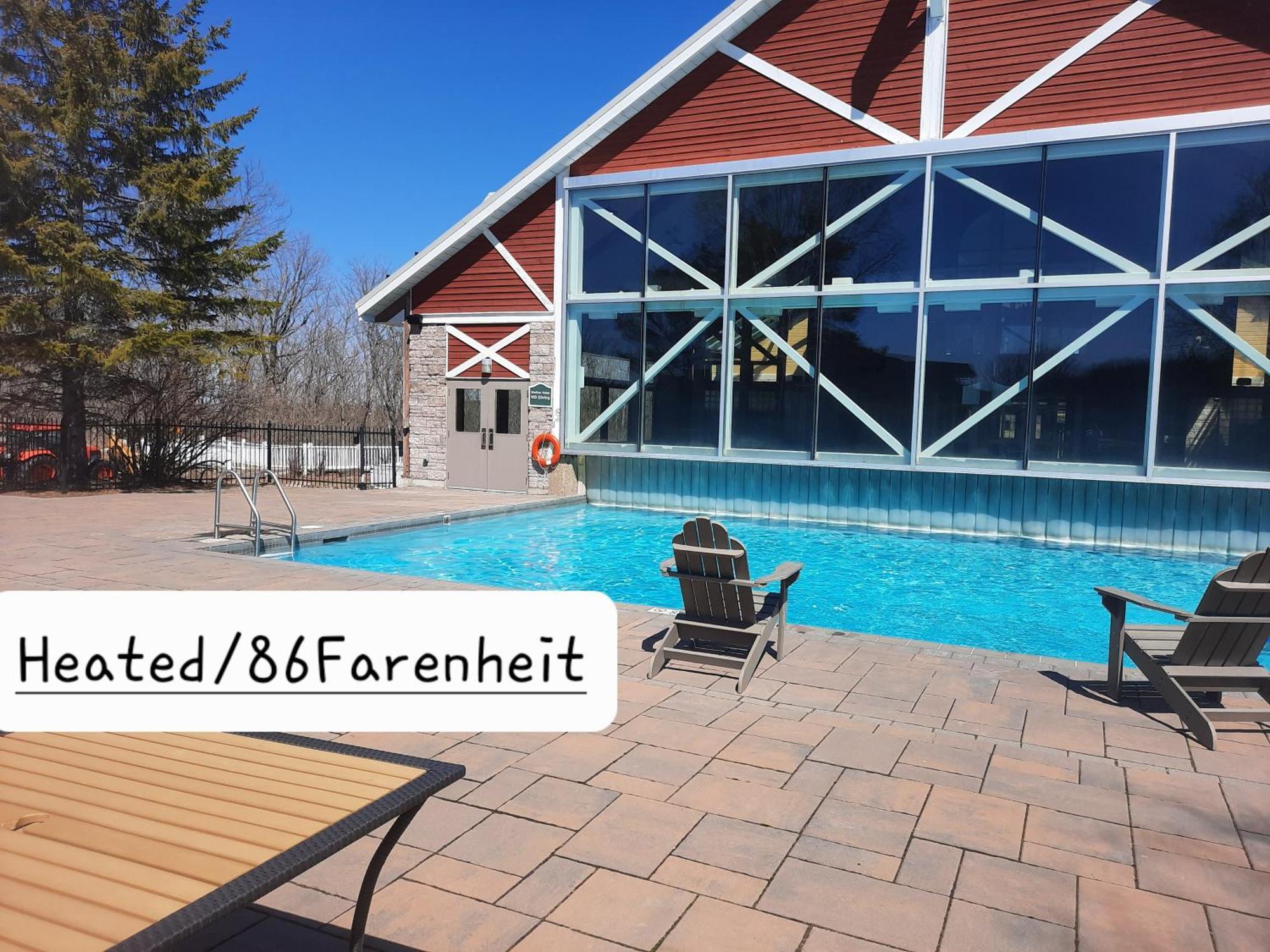 Margarita Vacation Getaway Apartment Oro-Medonte Екстериор снимка