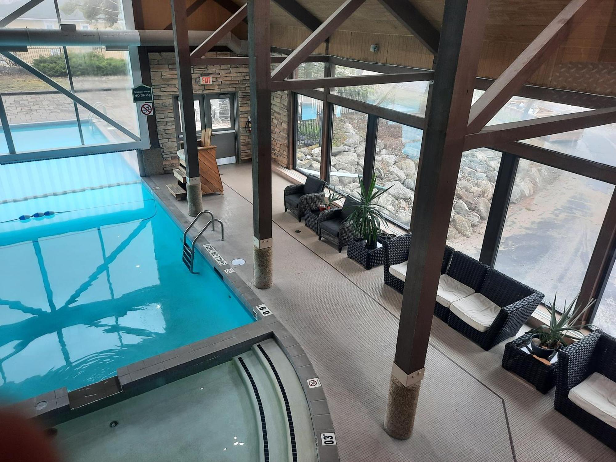 Margarita Vacation Getaway Apartment Oro-Medonte Екстериор снимка